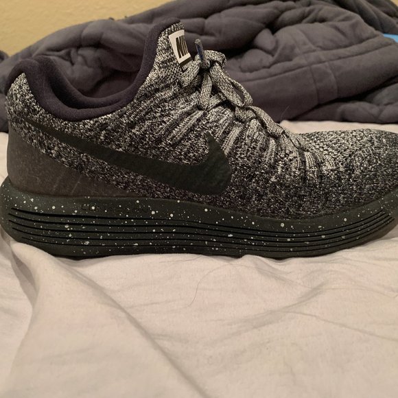 nike women's lunarepic low flyknit 2